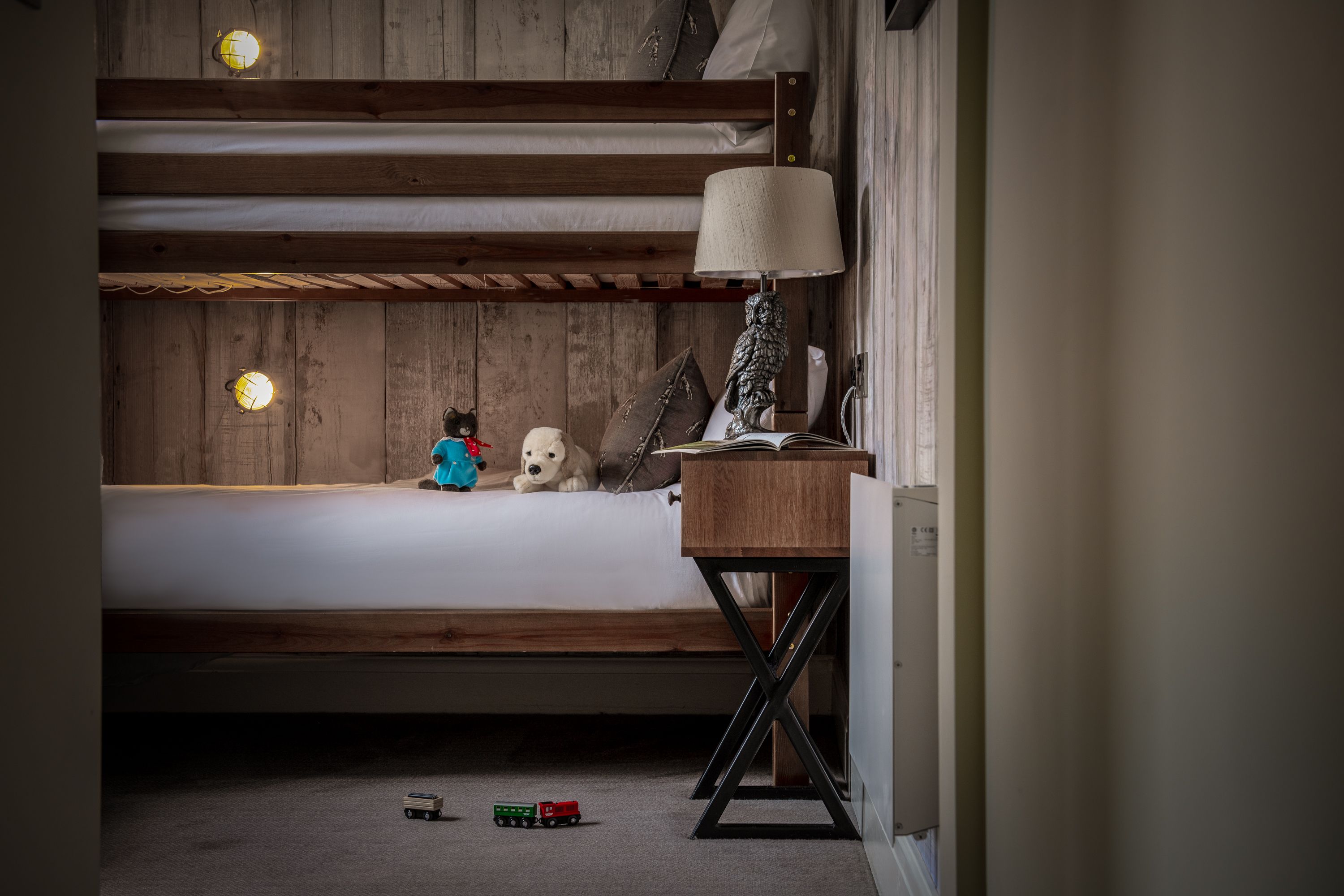 family friendly bunk bedroom