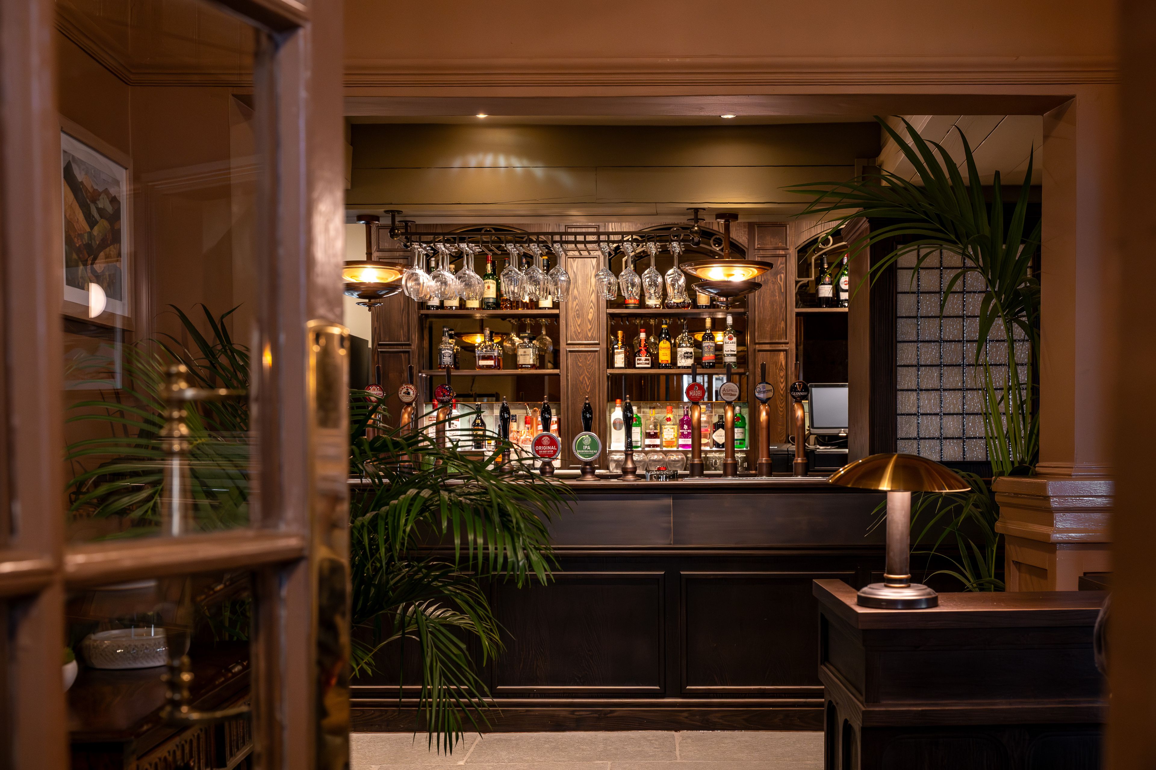 a bar serving thwaites ale